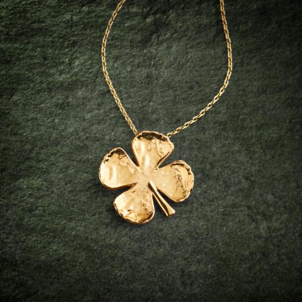 Hammacher Schlemmer: The Gilded Genuine Four Leaf Clover Pendant
