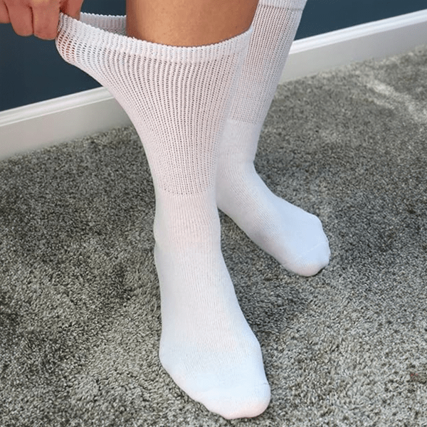 12 Pair White Diabetic Ankle Socks For Men – Size 9-11 – Cotton Blend, Made In USA
