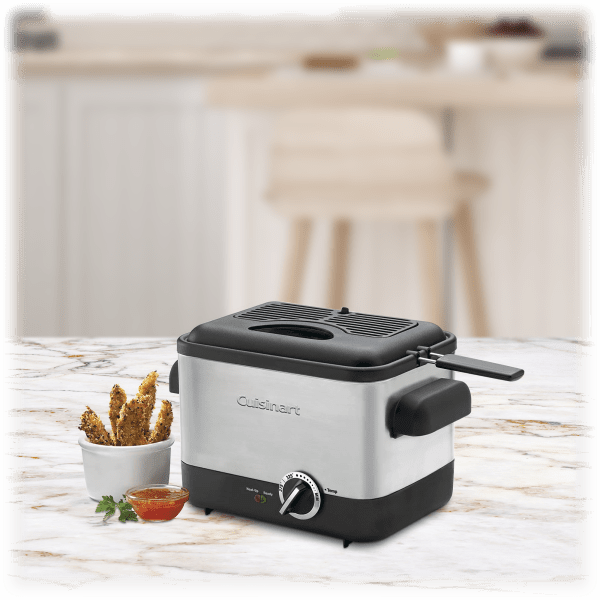 SideDeal: Cuisinart 1.1 Quart Compact Deep Fryer