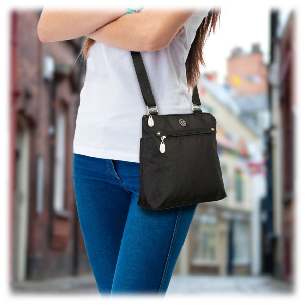 MorningSave Baggallini "Denver" Crossbody Bag