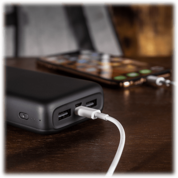 GRIFFIN 10,000 MAH RESERVE POWER BANK charge Smartphones Tablets from  anywhere