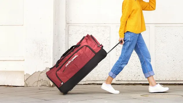 Pacific Gear Duffel Bag with Rolling Wheels