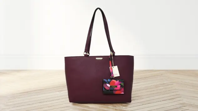 Trina Turk 4-Piece Tote Set