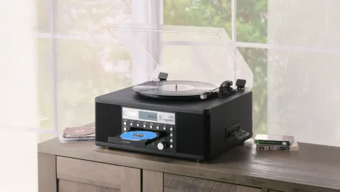 The Audio Enhancing LP/Cassette To CD Converter
