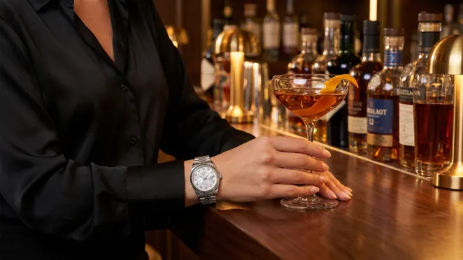 The Swiss-Made Women’s Naples Watch