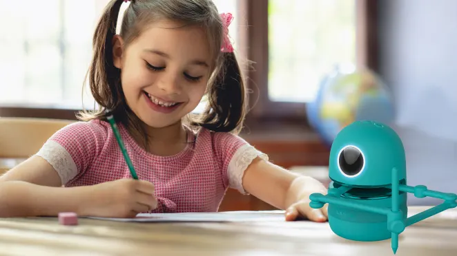 The Quincy Voice-Interactive Robot Artist