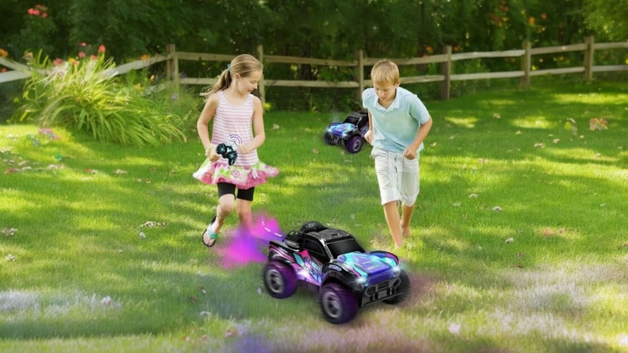 RacingFun Off-Road 1:16 RC Truck with Lights & Steam Exhaust