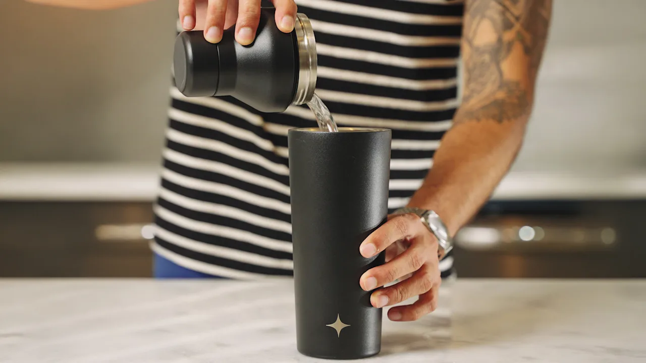 JoyJolt 20oz Vacuum Insulated Cocktail Shaker