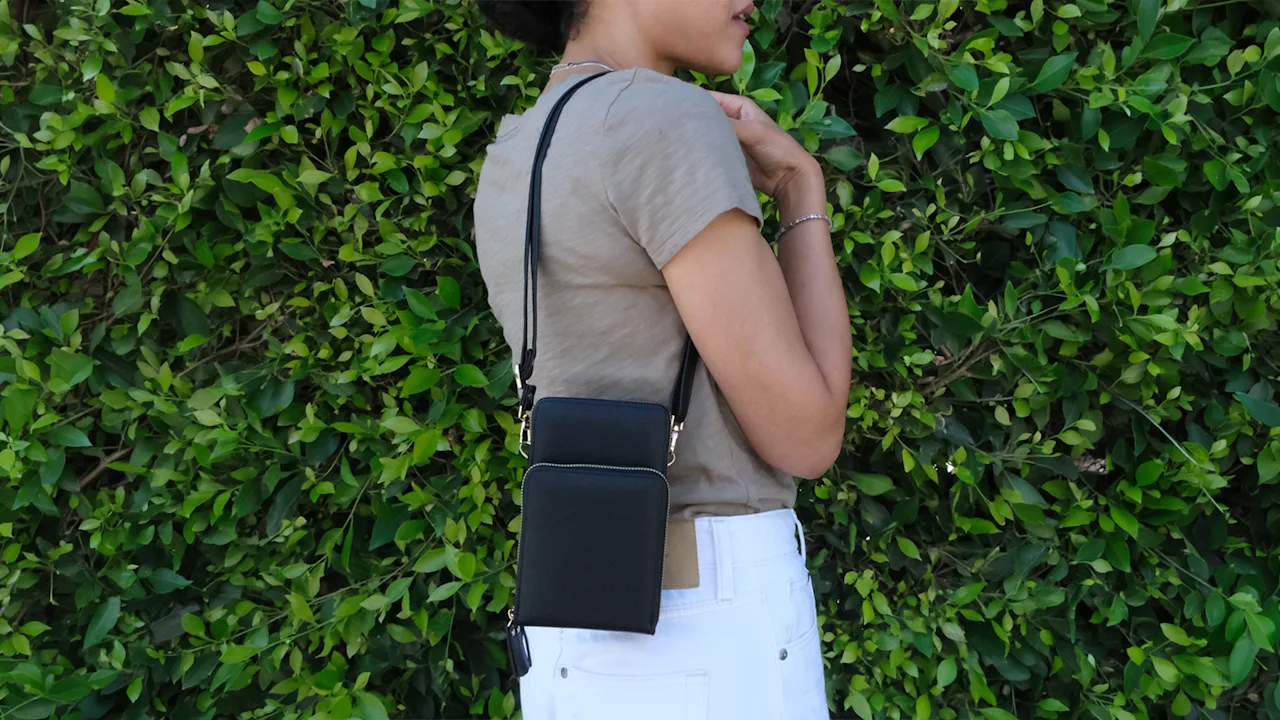 Donna & Becky Melissa Triple Compartment Crossbody