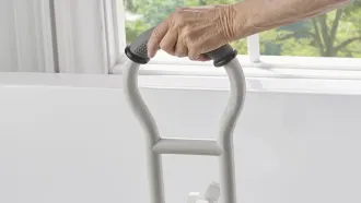 The Easy Install Bathtub Safety Bar