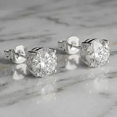 Ice by Jardin Aretes 4.0 Quilates TW