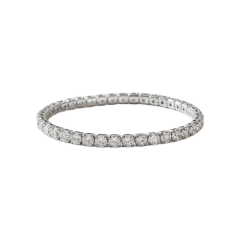 The Exceptionally Wearable Tennis Bracelet