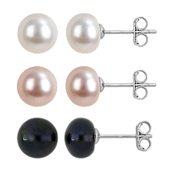 The Cultured Pearl Stud Earrings