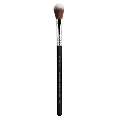 The Cheekbone Defining Highlighter Brush