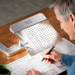 The Full Page Illuminated Desktop Magnifier