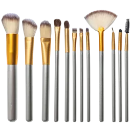 Set de 12 Brochas de Maquillaje Studio con Estuche de Viaje