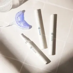 KIT PARA BLANQUEAMIENTO DENTAL SNOW DIAMOND SERIES CON 3 SUEROS