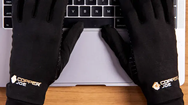 The Pair of Full-Finger Hand Compression Gloves