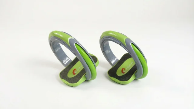 The Sidewinding Circular Skates