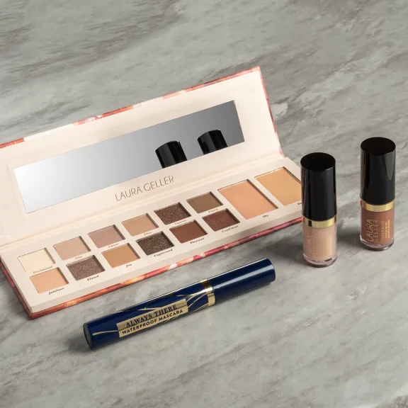 Laura Geller 4-Piece Essentials Makeup Set