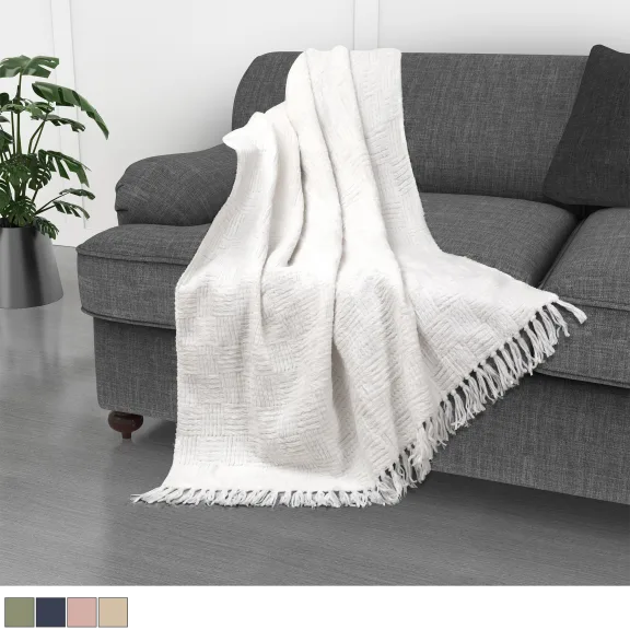 Kathy Ireland Oversized Chenille Fringed Basket Throw
