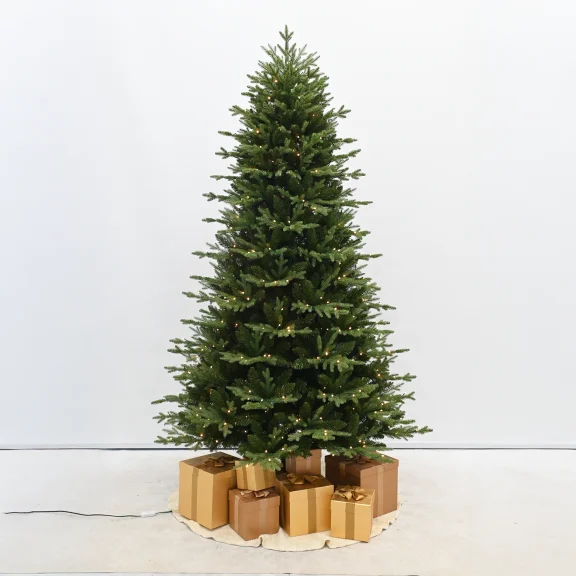 7.5 Ft 82 Wonders of Christmas Frasier Fir Tree