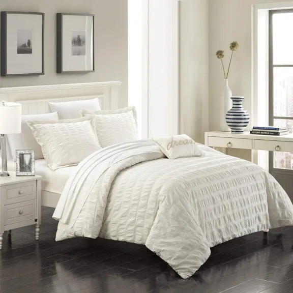 Chic Home Millbury 4-Piece Duvet Set