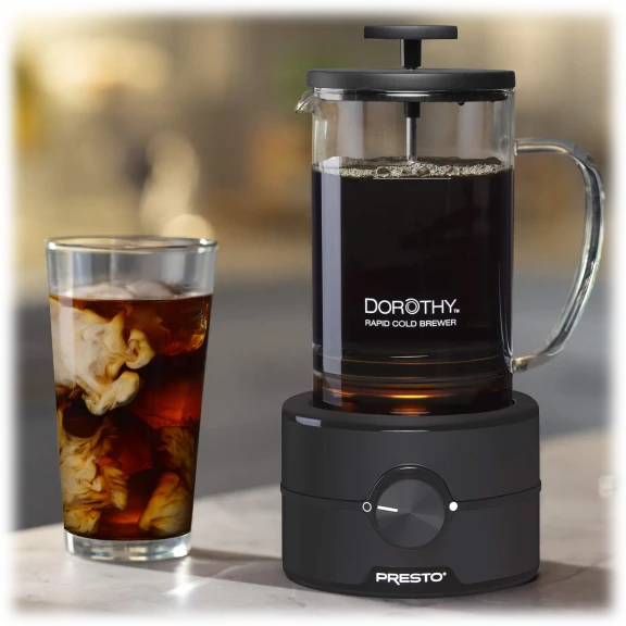 The Rapid Cold Brew Coffee Maker