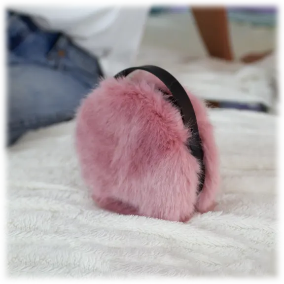 The Purse-Shaped Bluetooth Speaker