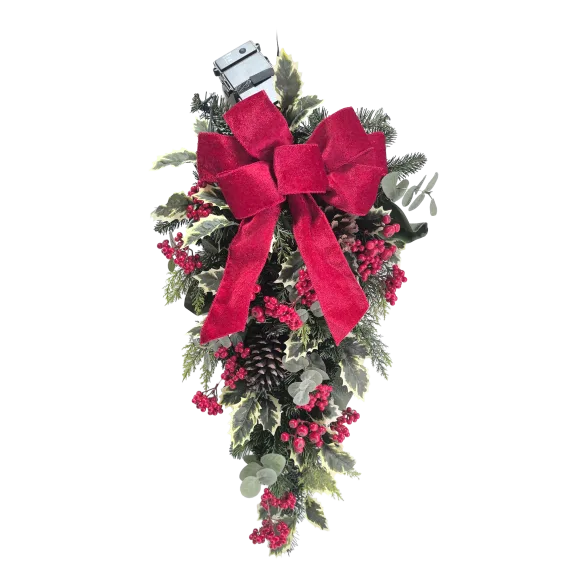 30" Cordless Winter Holly & Berries Teardrop