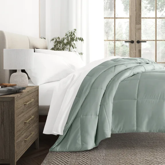 Cloth & Gable All Season Down Alternative Comforters