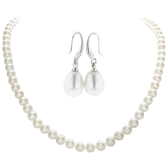 Hand-Knotted 18" 8mm to 9mm Pearl Necklace with Free Pearl Earrings