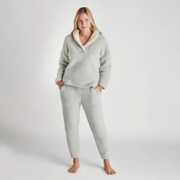 The Euro Fleece Loungewear