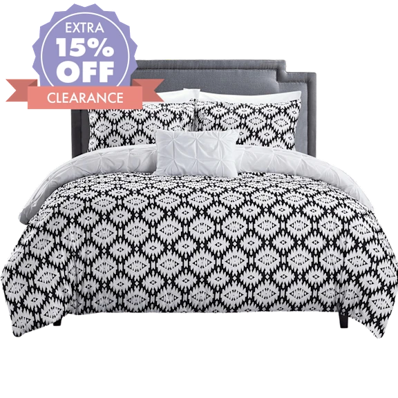 Chic Home Zissel 4-Piece Pleated Pintuck and Printed Reversible Duvet Cover Set