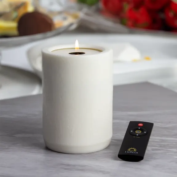 LuDela Remote Control Real Flame Candle Set