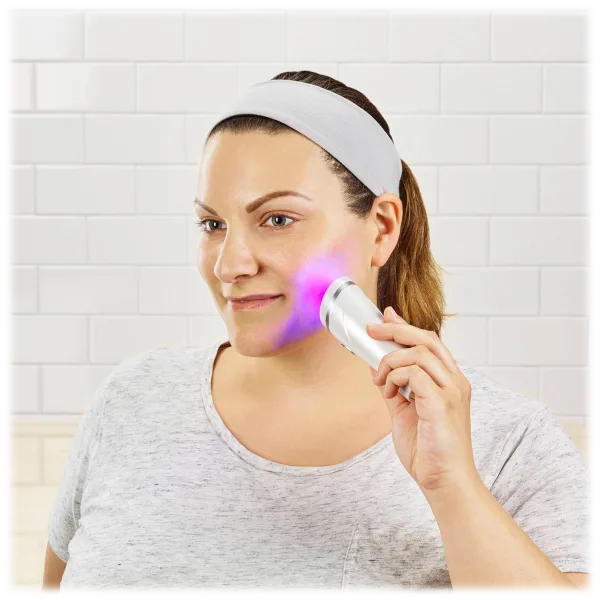 True Glow by Conair Light Therapy Acne Spot Treatment Device