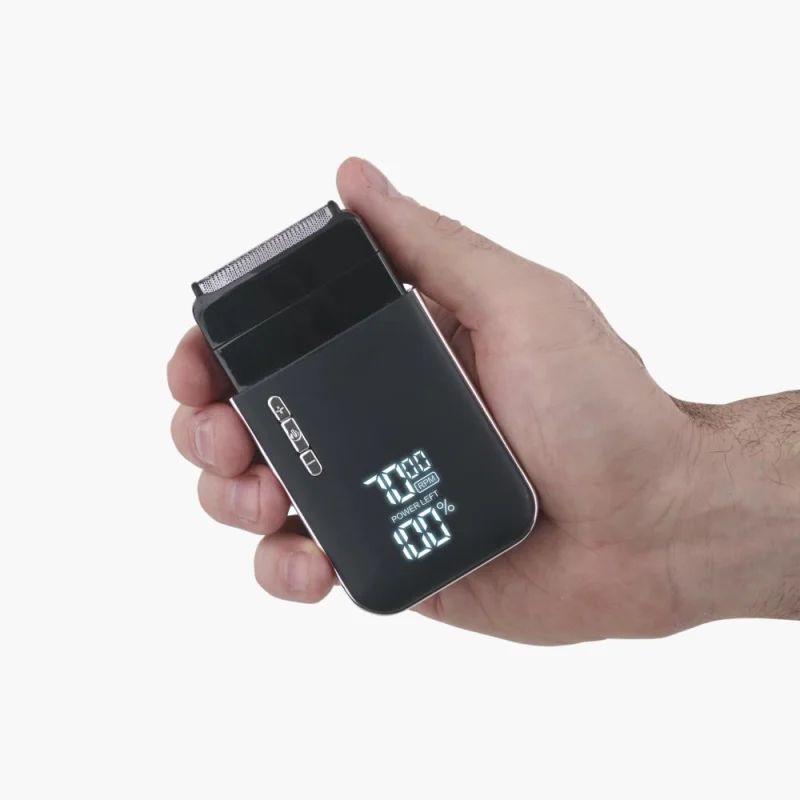 The Ultra Slim Travel Foil Shaver