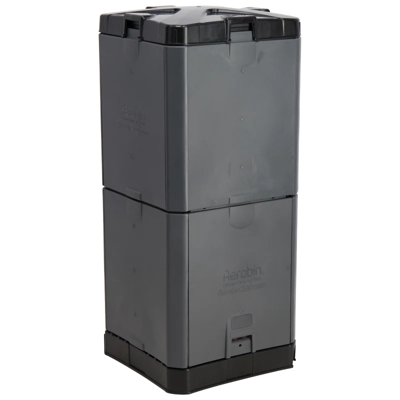 The Year-Round Insulated Composter