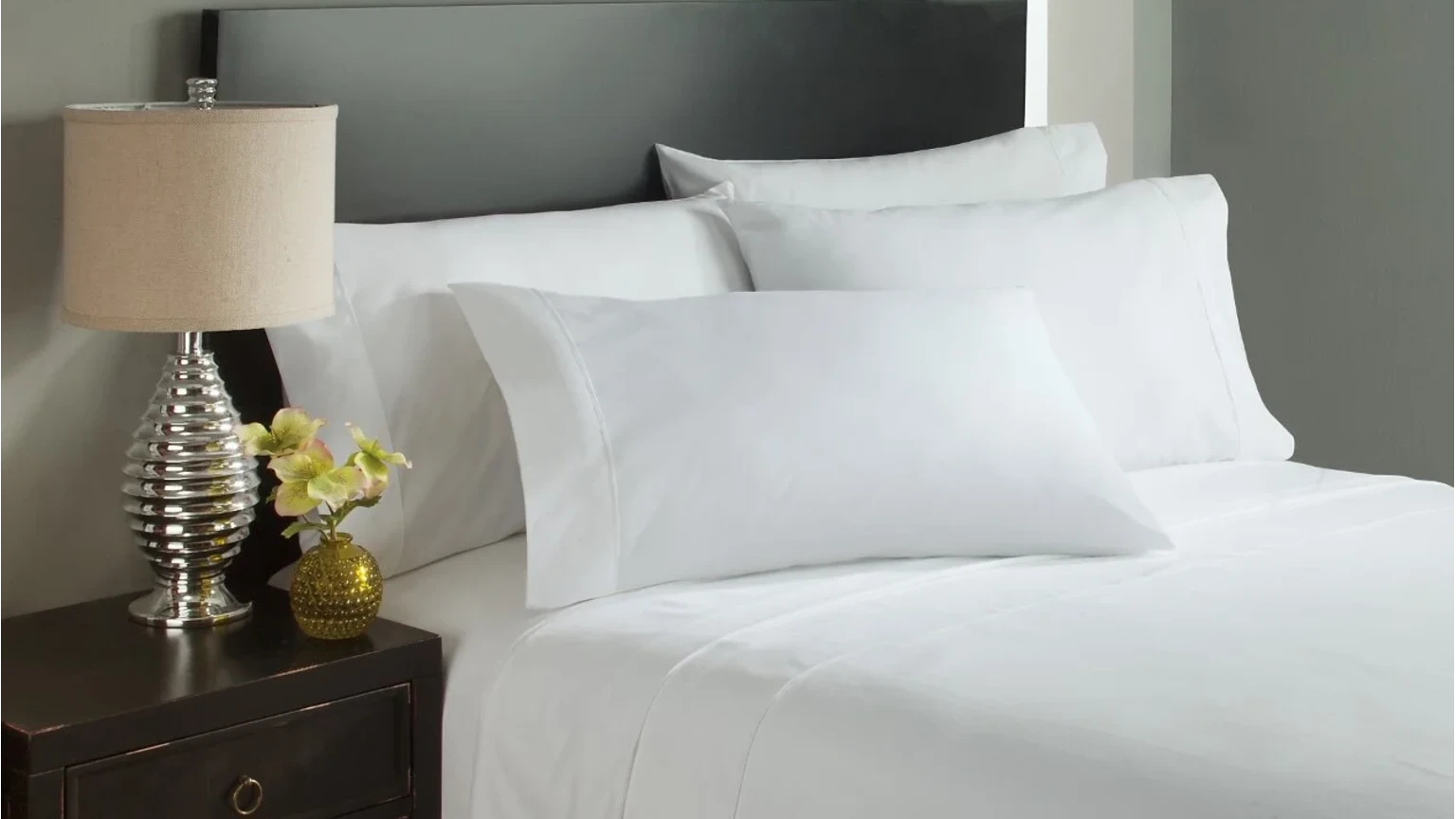 DreamGuard 4-Piece Luxury Sheet Set