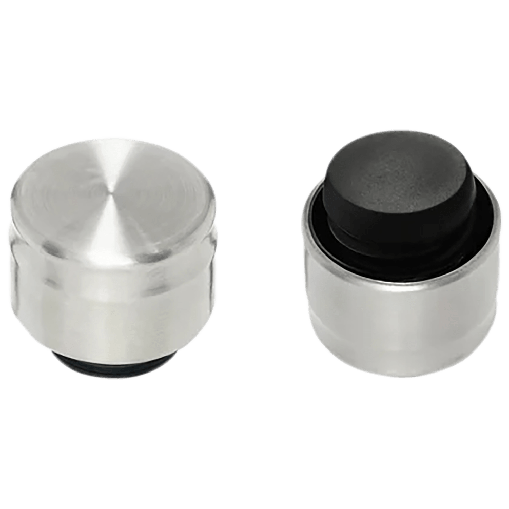 Easy-close lid prevents spills
