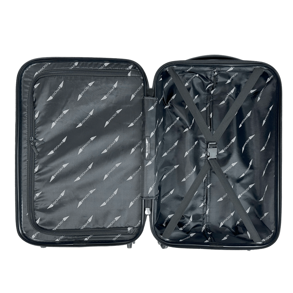 Fully lined interior keeps your things organized