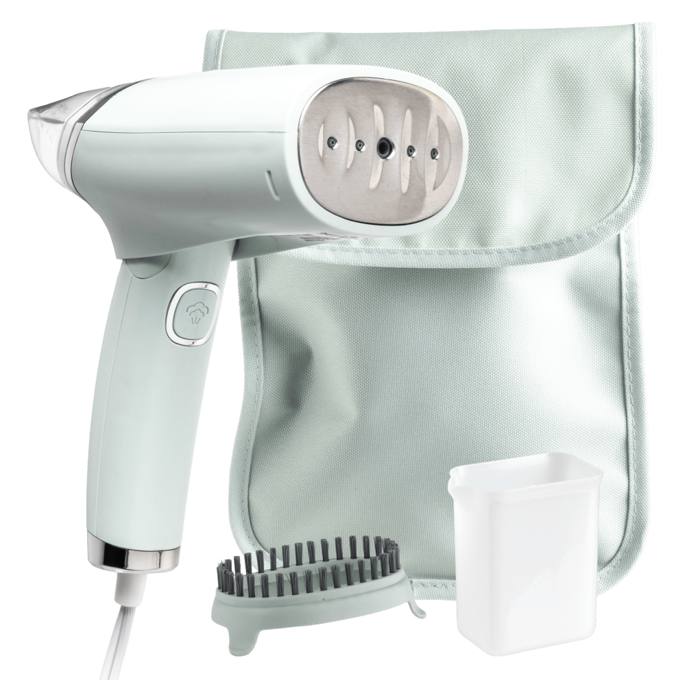 Heat-resistant bag is perfect for quick touch-ups on the go