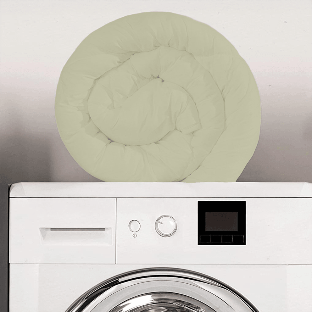 Fade & stain-resistant and machine washable
