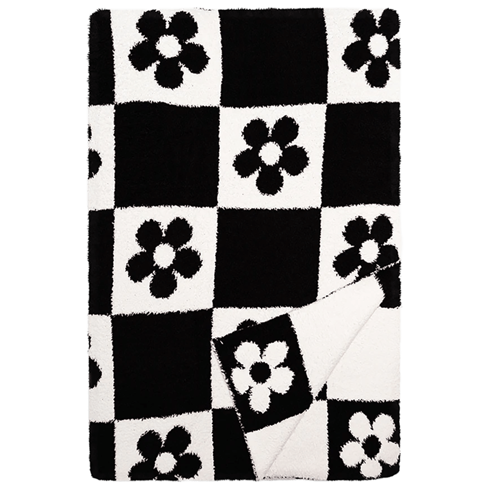  Available in 2 color styles