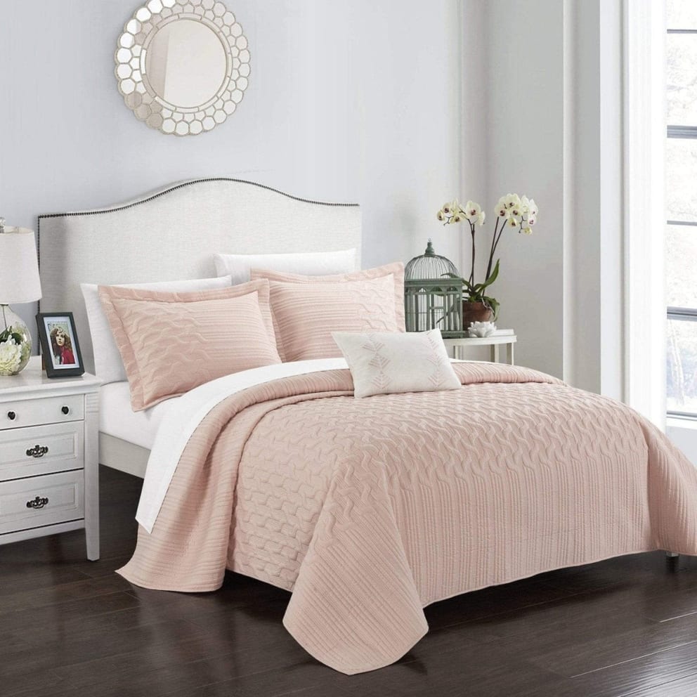  Available in four colors