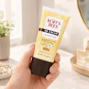 Multi-benefit formula moisturizes, primes, and perfects in one easy step.