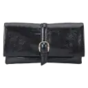  Available in four colors