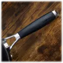 Stay-cool handles keep your food hot without burning your hands