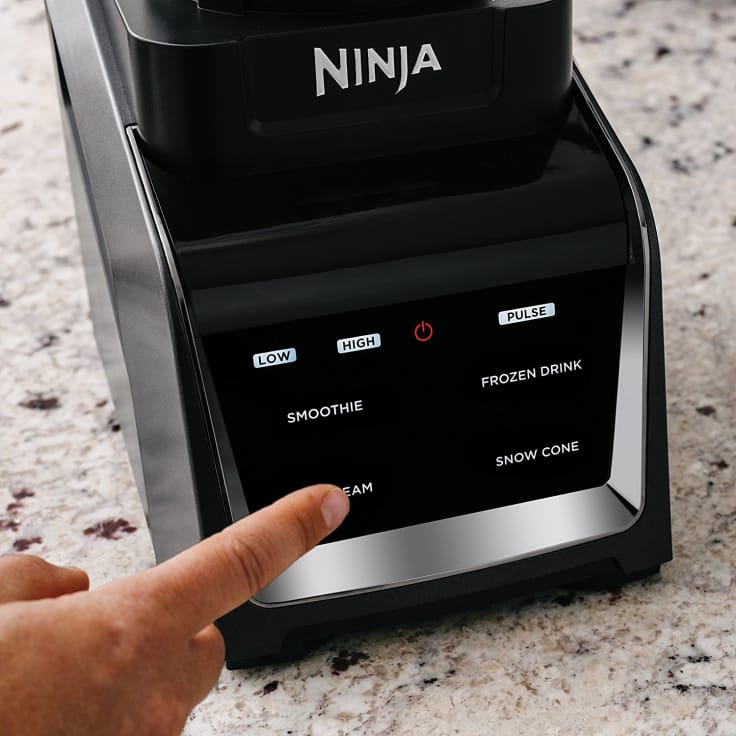MorningSave: Ninja 3-in-1 Intelli-Sense Kitchen System (CT680W)