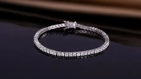 The Brilliant Diamond & Moissanite Showcase